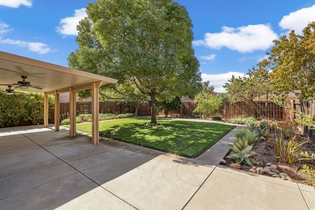 12999 Goldstone Ct, Lathrop, CA 95330