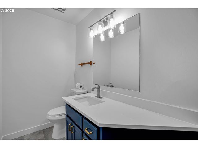 1510 Nw TOWLE Ter, Gresham, OR 97030