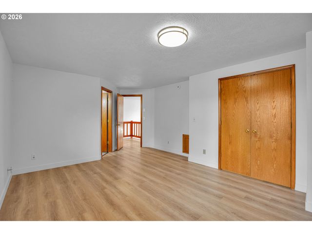 1510 Nw TOWLE Ter, Gresham, OR 97030