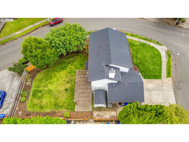 1510 Nw TOWLE Ter, Gresham, OR 97030