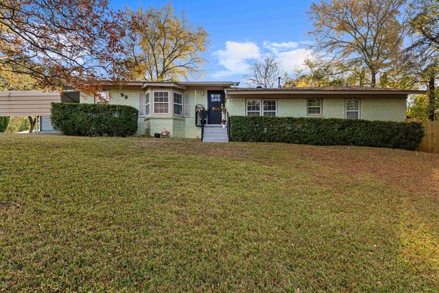 1000 Willow, Longview, TX 75602