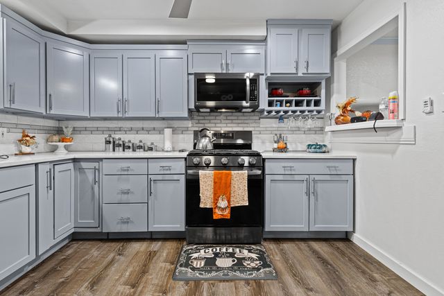 1000 Willow, Longview, TX 75602