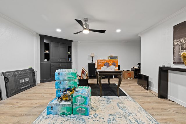 1000 Willow, Longview, TX 75602