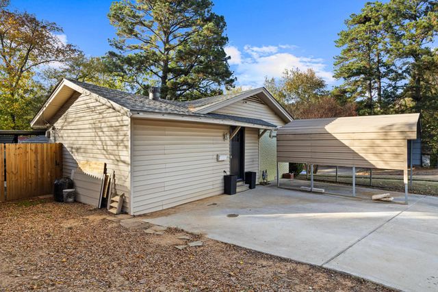 1000 Willow, Longview, TX 75602