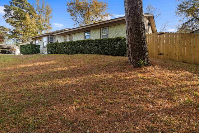 1000 Willow, Longview, TX 75602