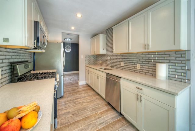 10129 Aspen ST, Austin, TX 78758