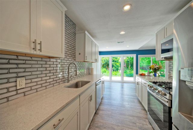 10129 Aspen ST, Austin, TX 78758