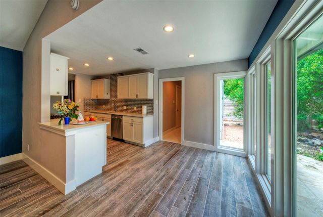 10129 Aspen ST, Austin, TX 78758