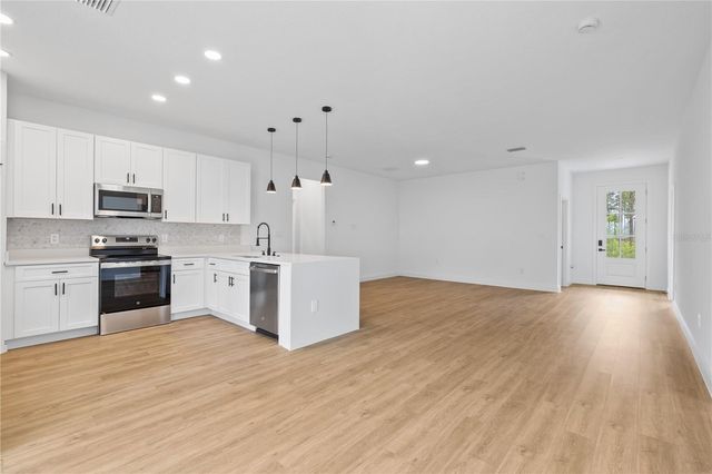 2421 W LANDMARK DRIVE, Citrus Springs, FL 34434