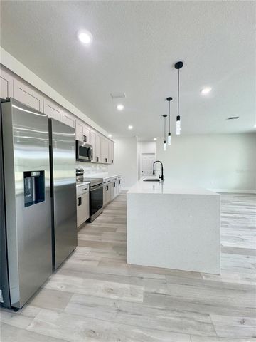 1690 HAMILTON AVENUE SE, Palm Bay, FL 32908