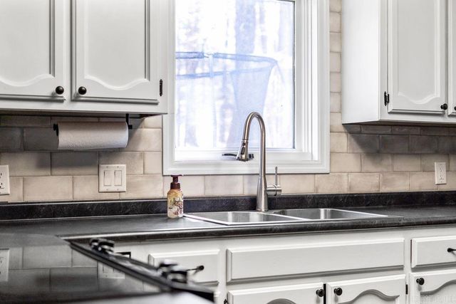 25 Alba Place, Hot Springs Village, AR 71909