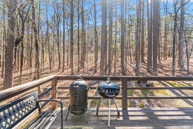 25 Alba Place, Hot Springs Village, AR 71909