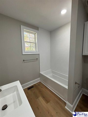 120 St Johns Street, Darlington, SC 29532