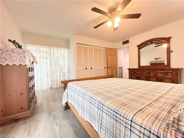 3439 Boca Ciega DR E7, Naples, FL 34112