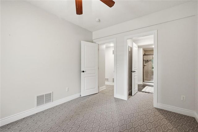 10301 N BROOKLYN Avenue, Kansas City, MO 64155