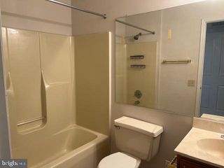 1908 WATERS EDGE DRIVE # 129, Newark, DE 19702