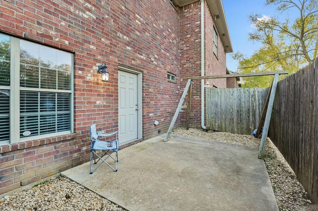 208 Forest Drive, College Station, TX 77840