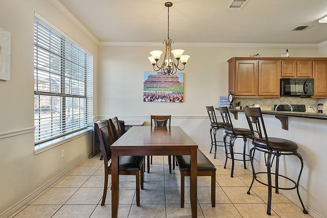 208 Forest Drive, College Station, TX 77840