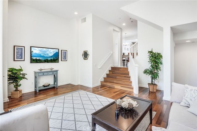 5403 W 149th Place 3, Hawthorne, CA 90250