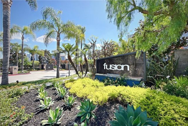 5403 W 149th Place 3, Hawthorne, CA 90250