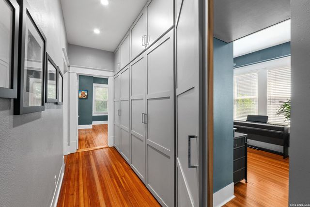 323 W Gramercy, San Antonio, TX 78212