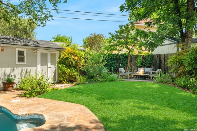 323 W Gramercy, San Antonio, TX 78212