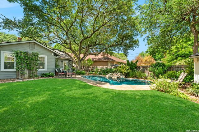 323 W Gramercy, San Antonio, TX 78212