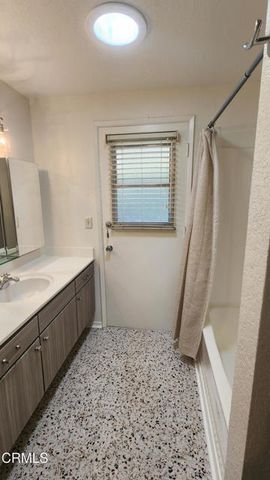 3104 Kingridge Way, Glendale, CA 91206