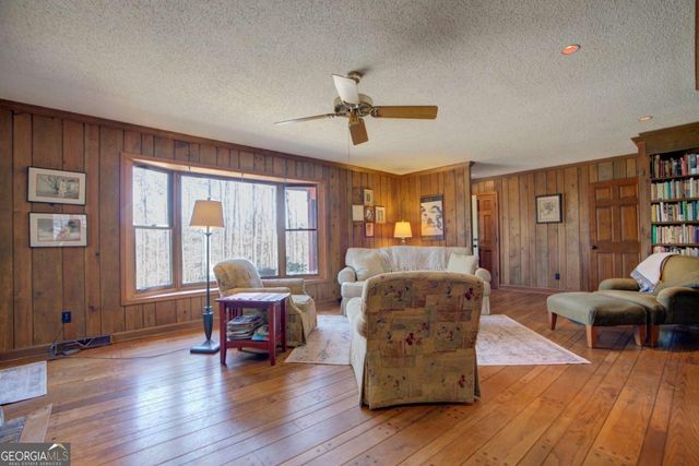 1043 Wilkerson Road SW, Rome, GA 30165