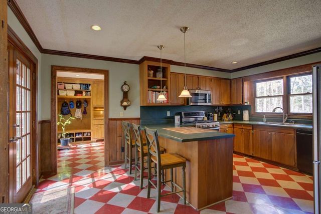 1043 Wilkerson Road SW, Rome, GA 30165