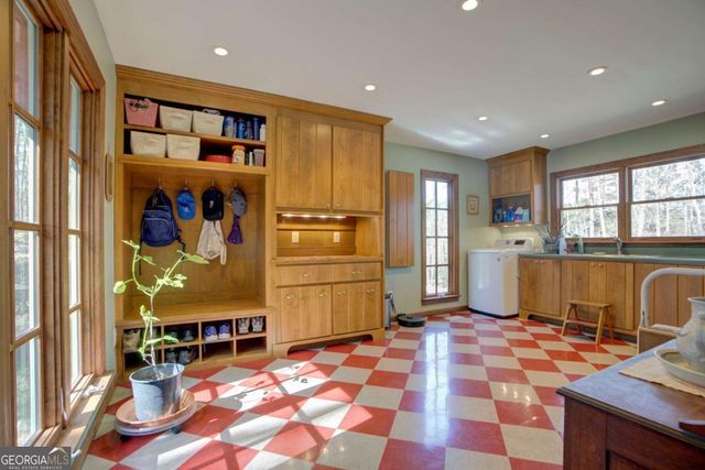 1043 Wilkerson Road SW, Rome, GA 30165