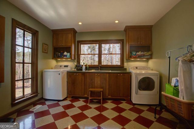 1043 Wilkerson Road SW, Rome, GA 30165