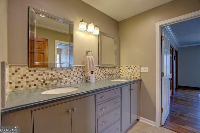 1043 Wilkerson Road SW, Rome, GA 30165