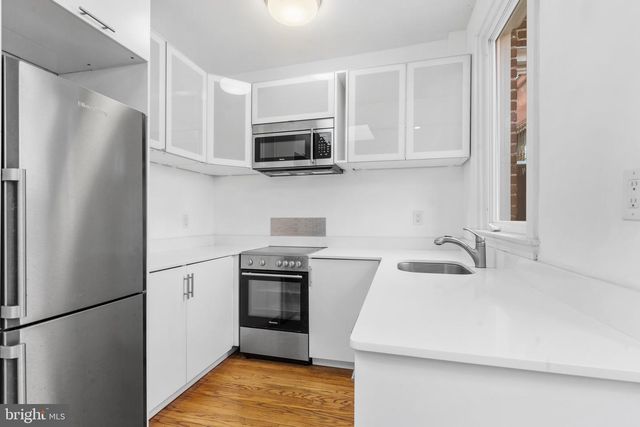 7111 EMLEN ST, Philadelphia, PA 19119