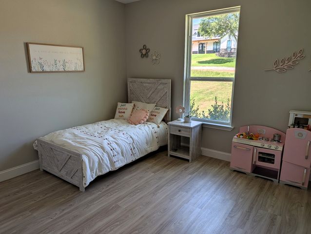 206 Splitrail Drive, Mabank, TX 75143