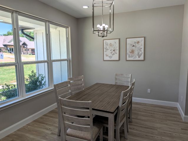 206 Splitrail Drive, Mabank, TX 75143