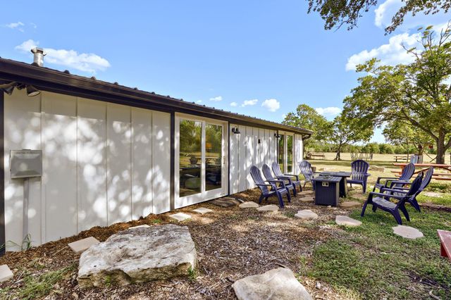 891 Lost CRK, Wimberley, TX 78676