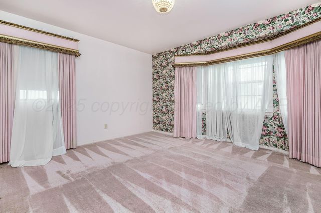 6501 DREYFUSS Road, Amarillo, TX 79106