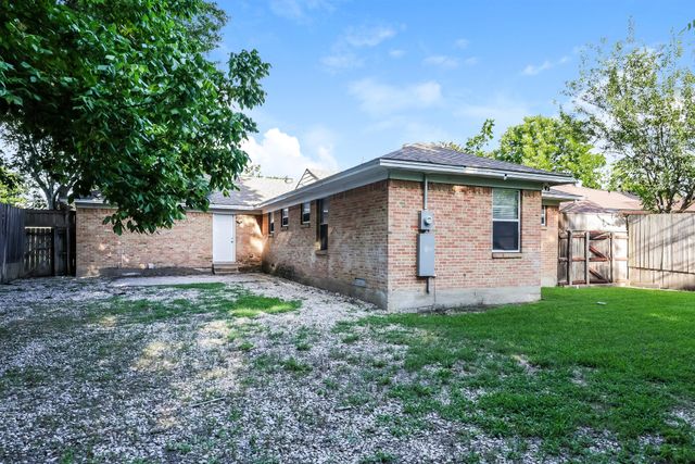 1327 Templecliff Drive, Dallas, TX 75217