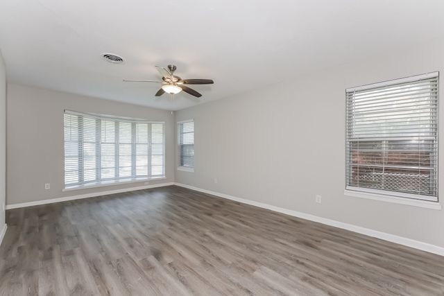 1327 Templecliff Drive, Dallas, TX 75217