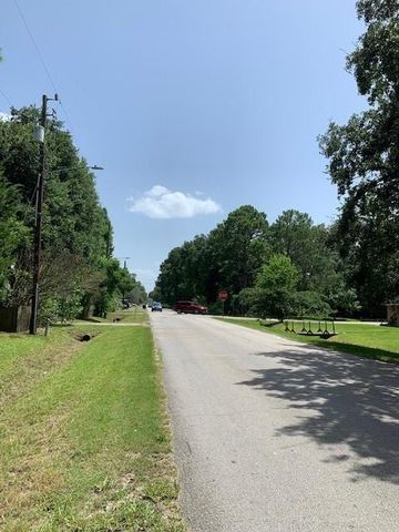 1630 Crestdale Drive, Houston, TX 77080