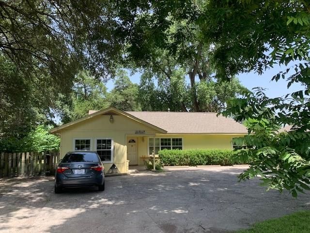 1630 Crestdale Drive, Houston, TX 77080