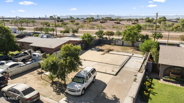 1208 N OAKLEAF Drive 70, Phoenix, AZ 85008