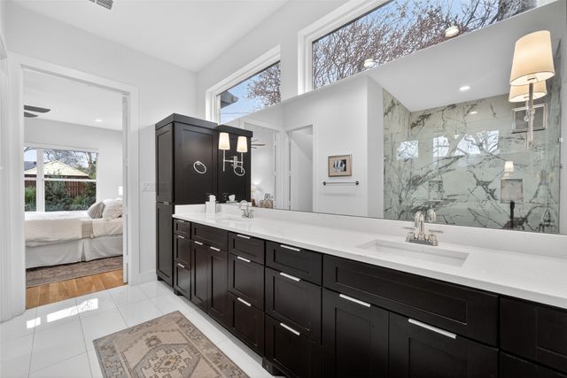 9527 Biscayne Boulevard, Dallas, TX 75218