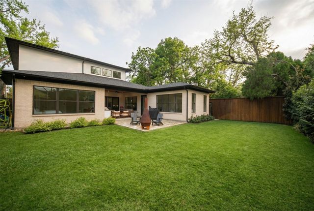 9527 Biscayne Boulevard, Dallas, TX 75218