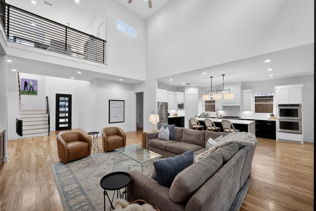 9527 Biscayne Boulevard, Dallas, TX 75218