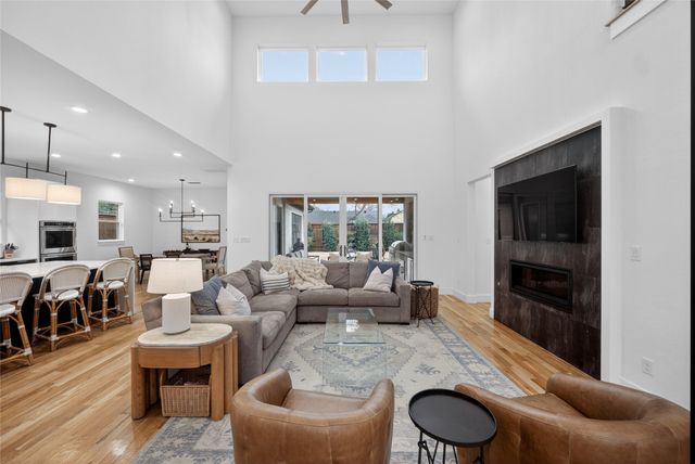 9527 Biscayne Boulevard, Dallas, TX 75218