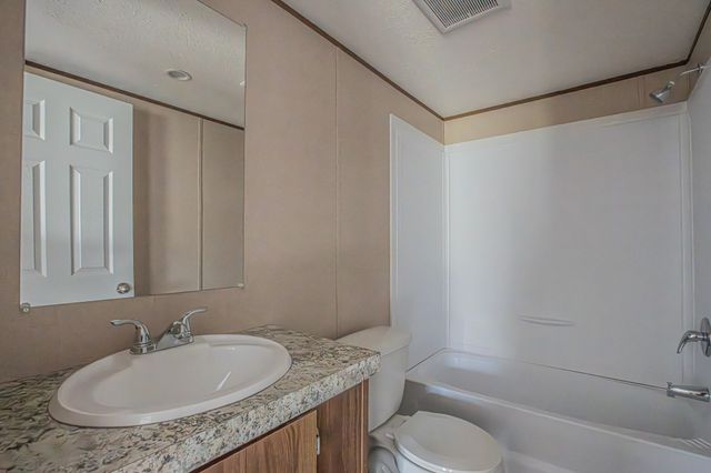 2013 Spring Court, Azle, TX 76020