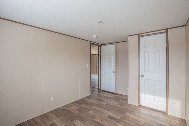 2013 Spring Court, Azle, TX 76020