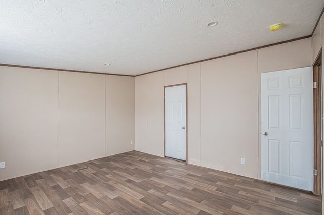 2013 Spring Court, Azle, TX 76020